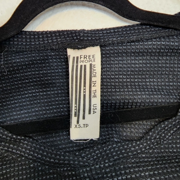 Free People split-back waffle weave too - Picture 7 of 17